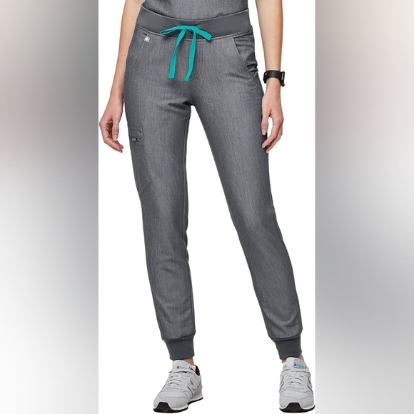 FIGS Gray Zamora Jogger Style Scrub Pants for Women, size Large - Picture 1 of 15